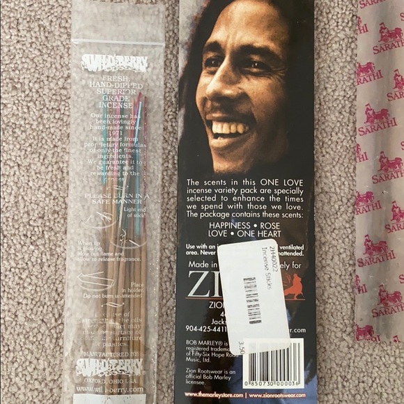 Incense Variety Bundle and Holder 🧘 - Picture 2 of 3